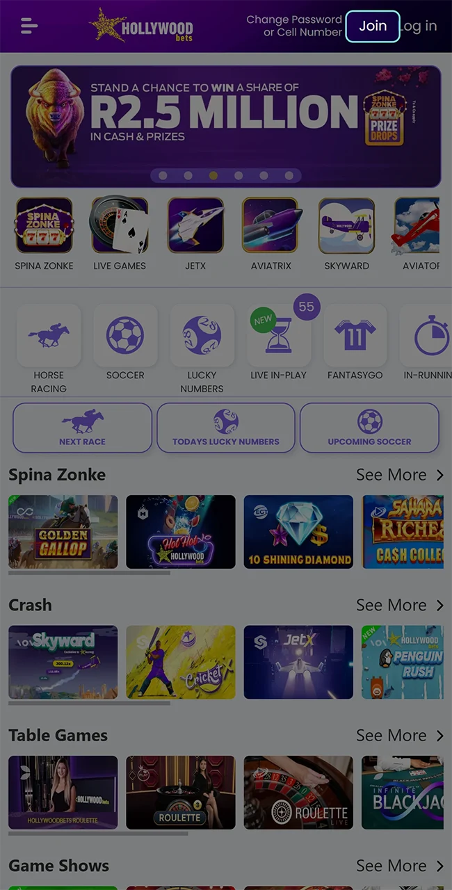 Find the button to start registering on the Hollywoodbets platform.